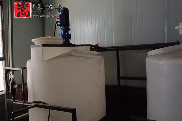 ���B͸���Ԅ�(d��ng)��ˎ�b�ã����I(y��)��ˮ��ѭ�h(hu��n)ˮ������蹸������APH�����B͸��ˮ̎����ˎ�b�ÏS�ң��ӹ��D